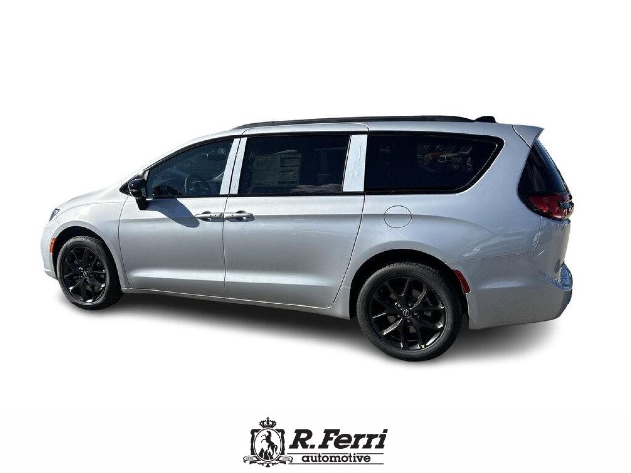 2026 Chrysler Pacifica Select All-Wheel Drive Passenger Van Photo