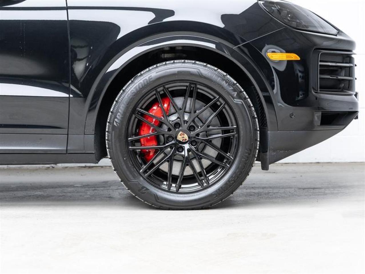 2025 Porsche Cayenne  Photo