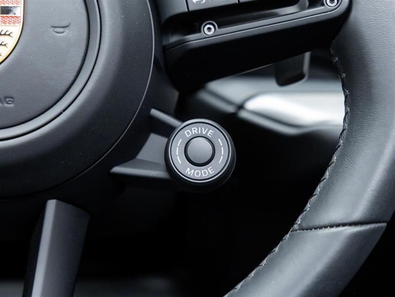 2025 Porsche Cayenne  Photo