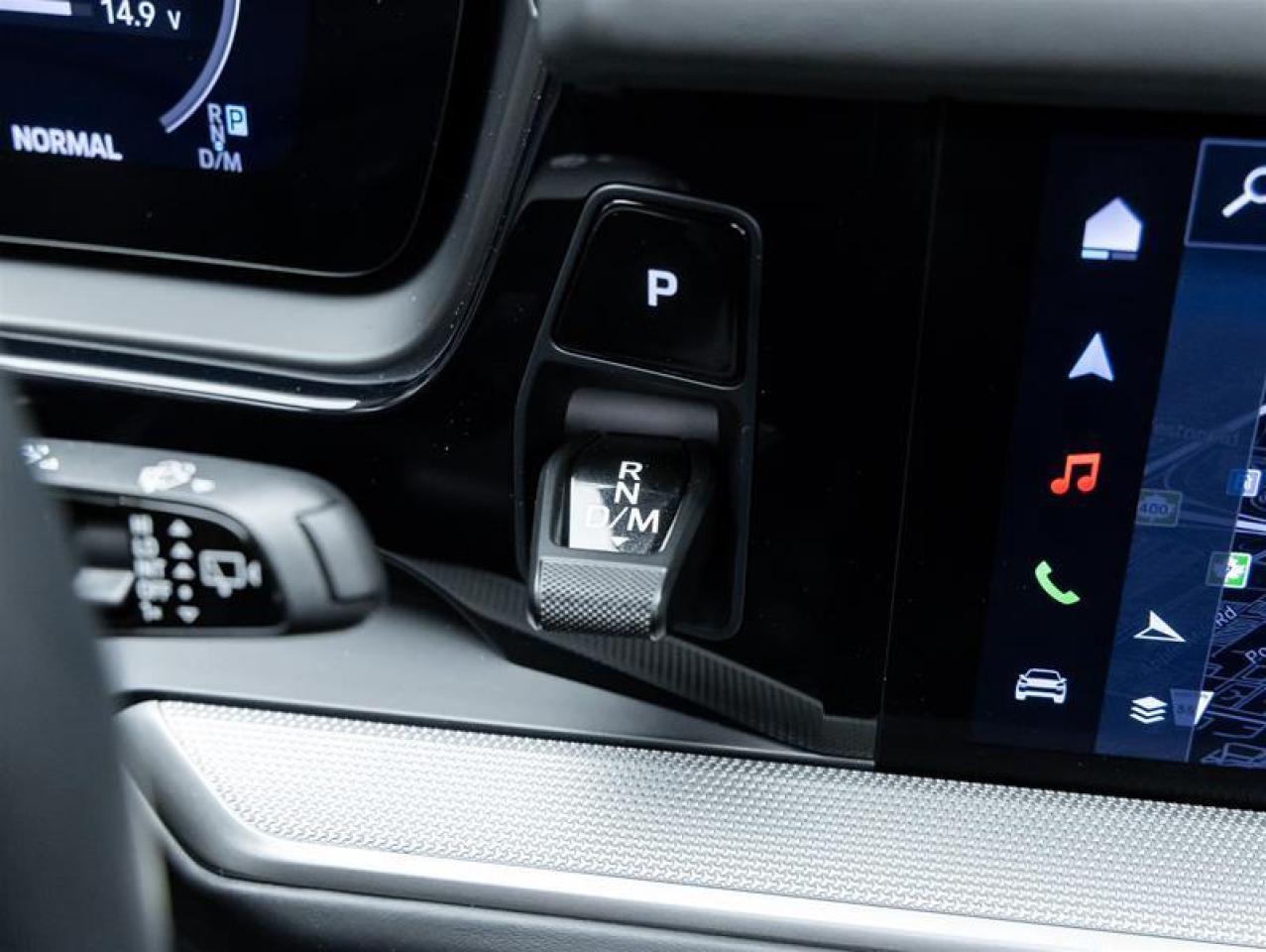 2025 Porsche Cayenne  Photo