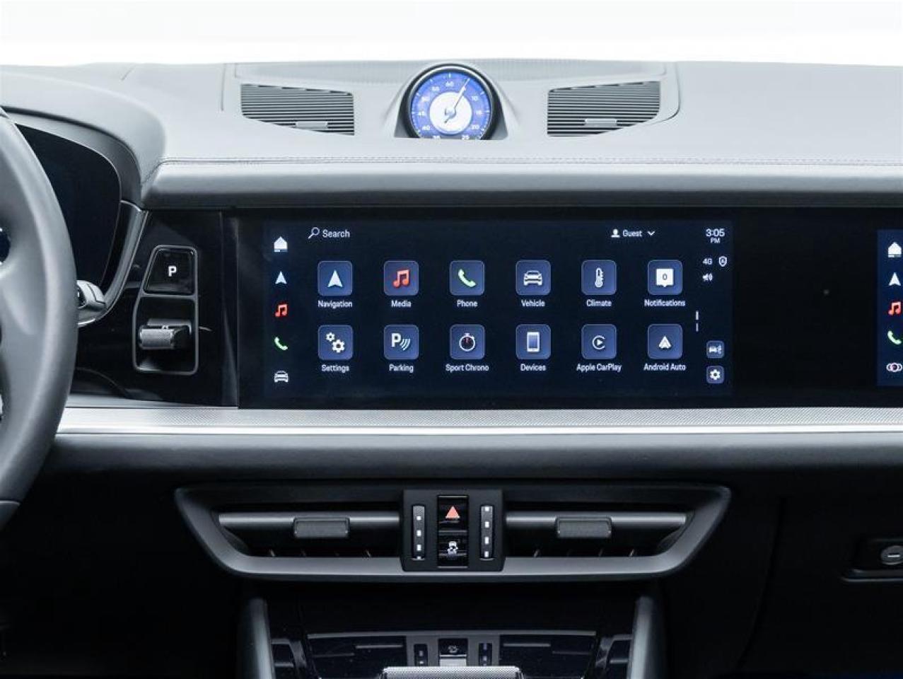 2025 Porsche Cayenne  Photo