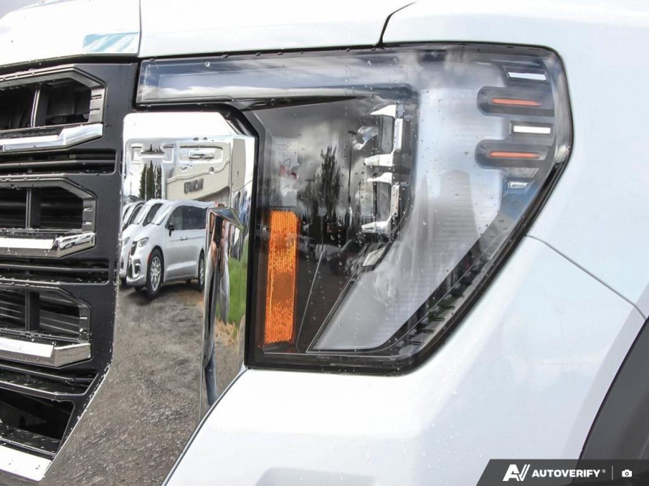 2026 GMC SIERRA 2500HD Crew Cab Standard Box 4-Wheel Drive SLT Photo