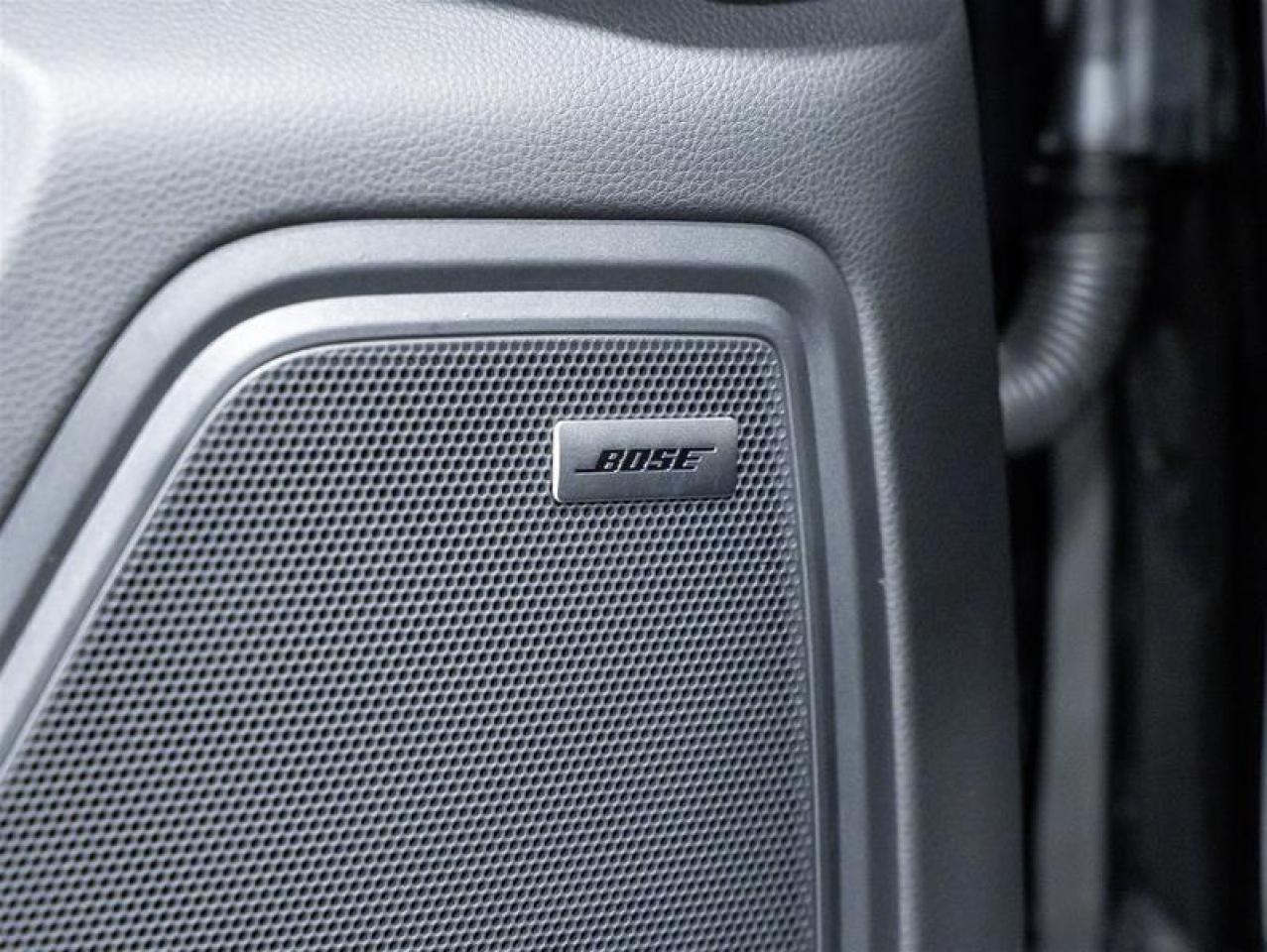 2026 Porsche Macan  Photo