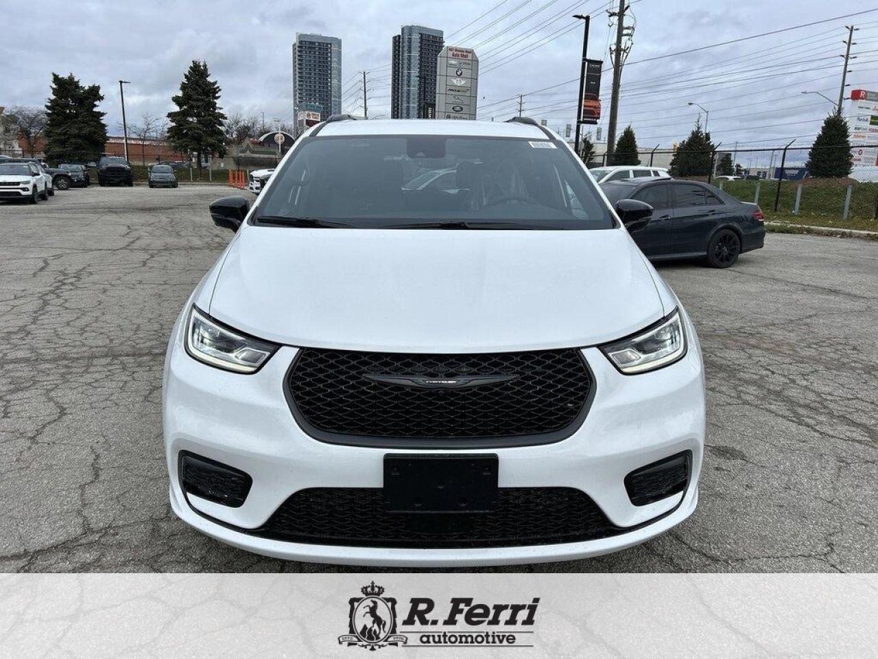 2026 Chrysler Pacifica Select All-Wheel Drive Passenger Van Photo