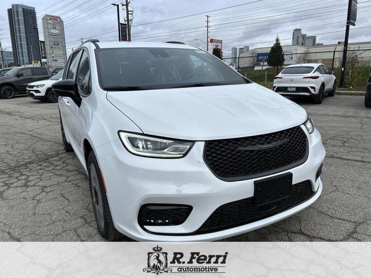 2026 Chrysler Pacifica Select All-Wheel Drive Passenger Van Photo