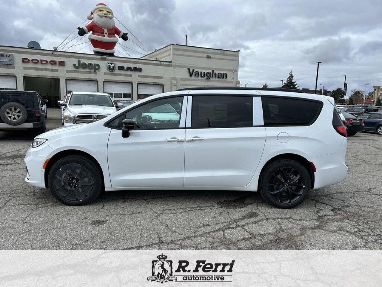 2026 Chrysler Pacifica Select All-Wheel Drive Passenger Van Photo