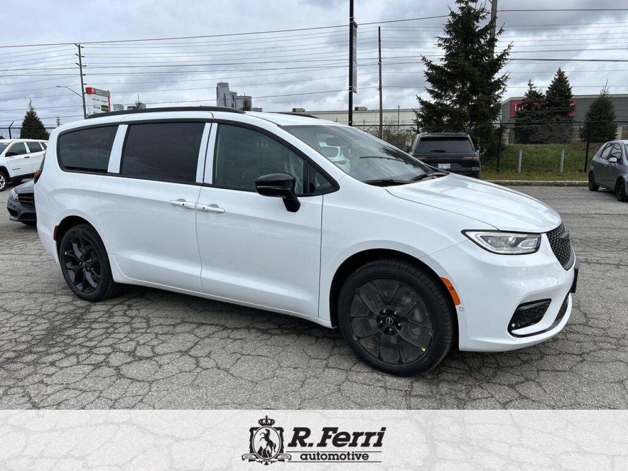 2026 Chrysler Pacifica Select All-Wheel Drive Passenger Van Photo