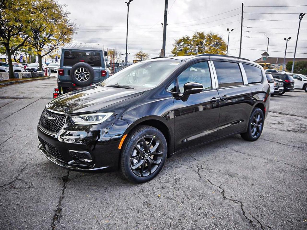 2026 Chrysler Pacifica  Photo