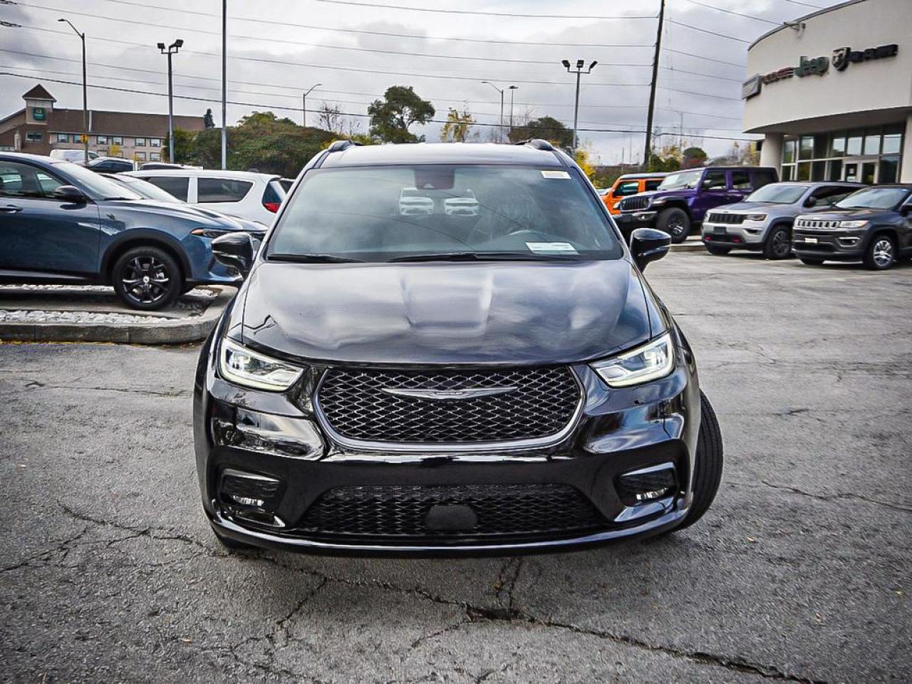 2026 Chrysler Pacifica  Photo