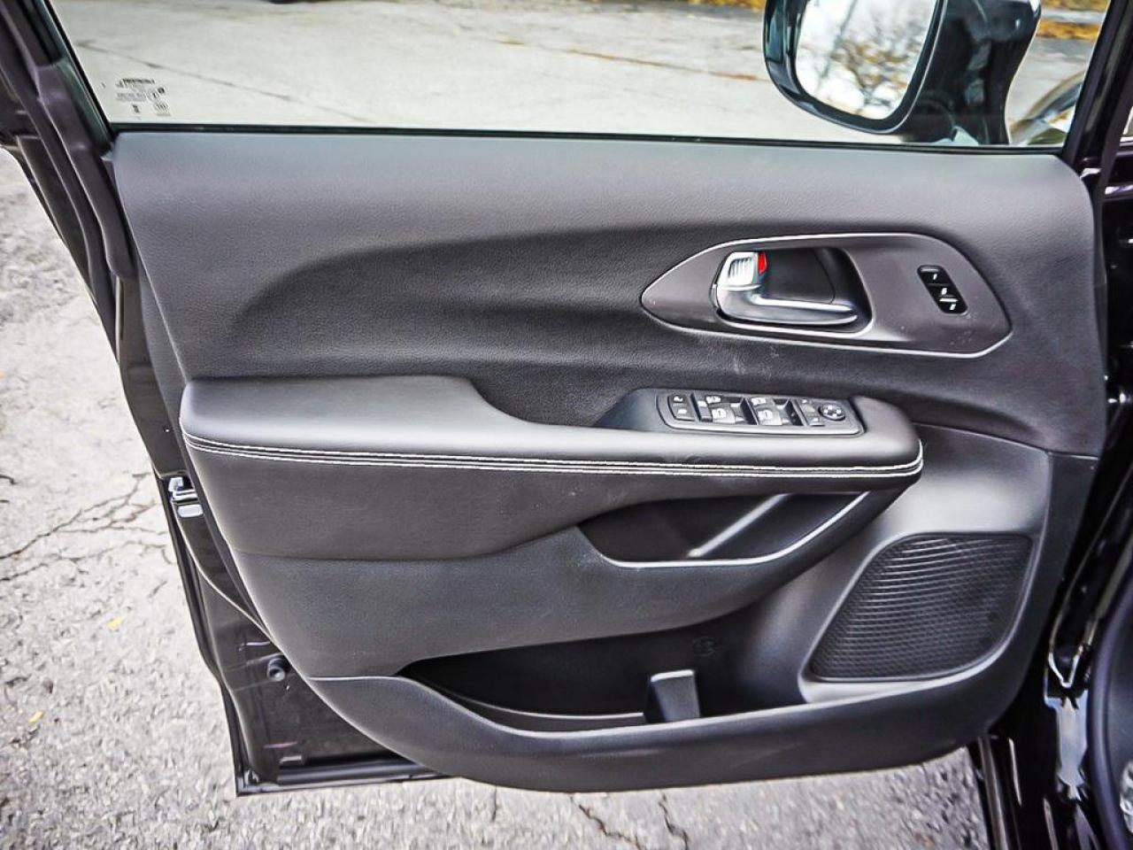 2026 Chrysler Pacifica  Photo