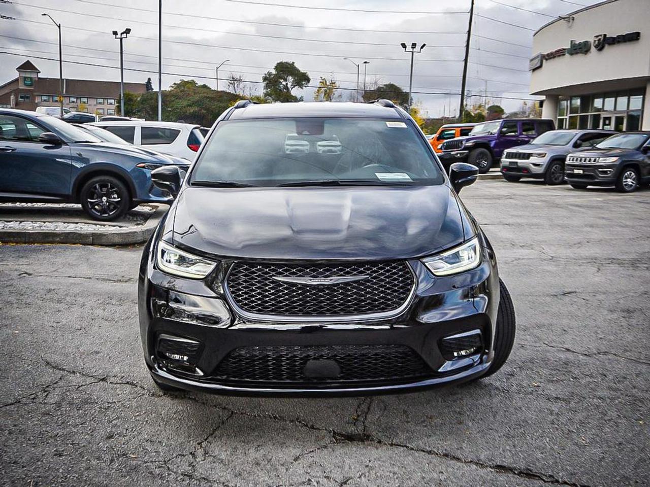 2026 Chrysler Pacifica  Photo