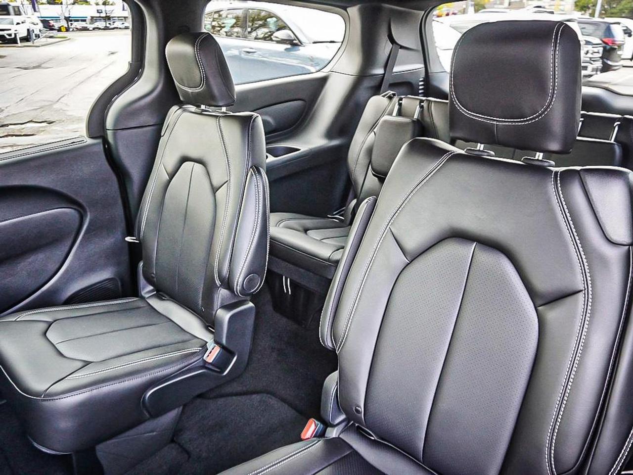 2026 Chrysler Pacifica  Photo