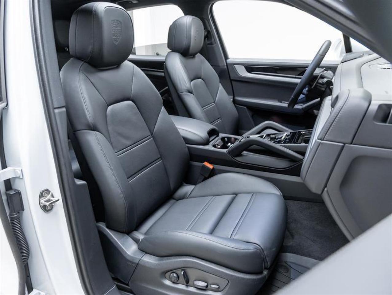 2026 Porsche Cayenne  Photo