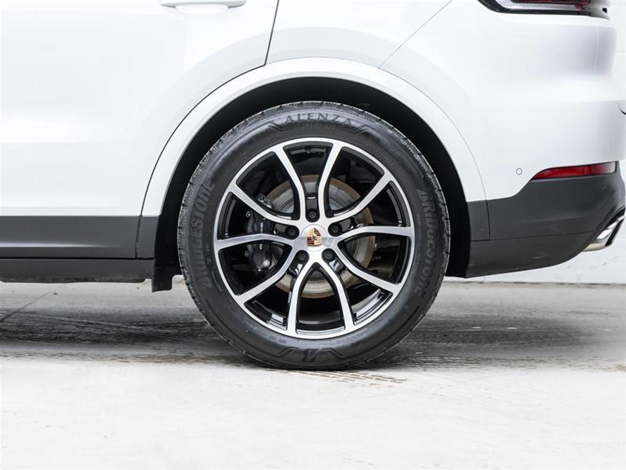 2026 Porsche Cayenne  Photo