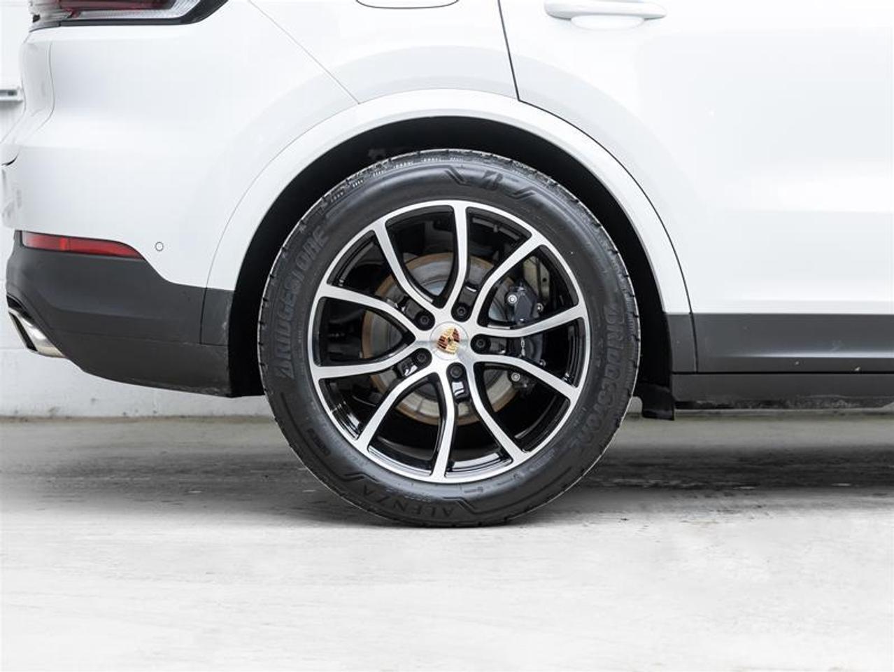 2026 Porsche Cayenne  Photo