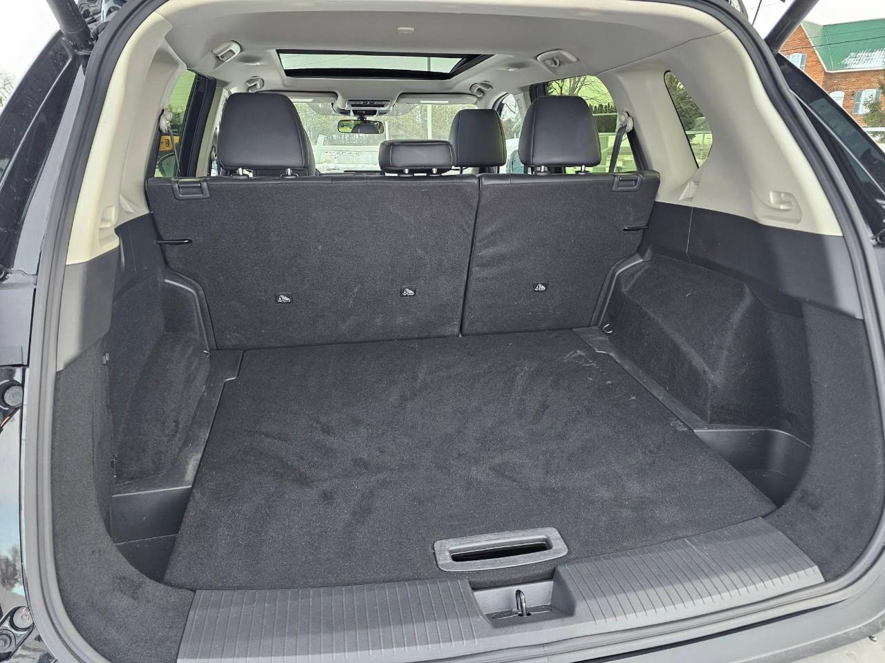 2023 Nissan Rogue SV Midnight Edition 4dr All-Wheel Drive Sport Utility Photo