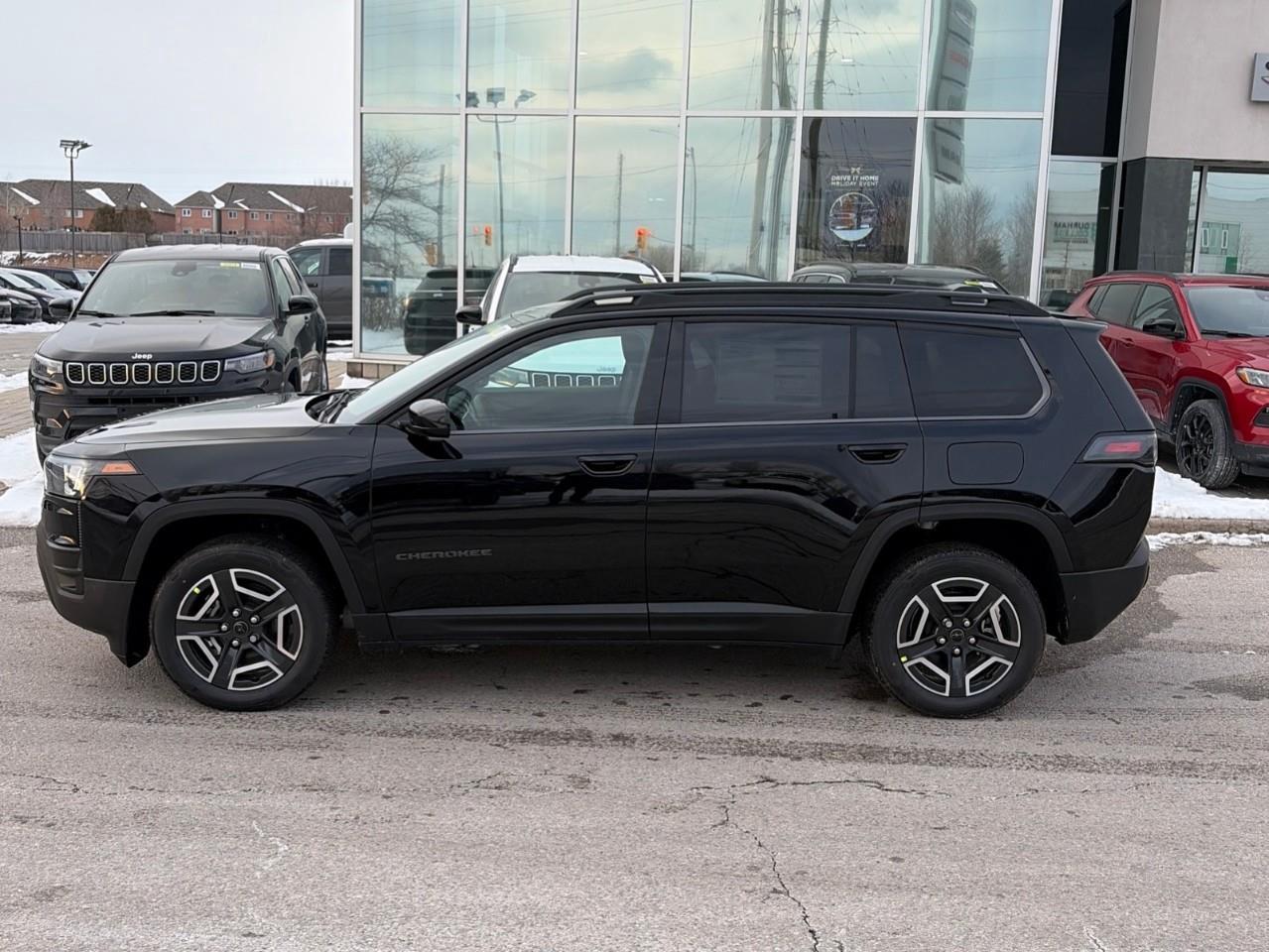 2026 Jeep Cherokee  Photo2