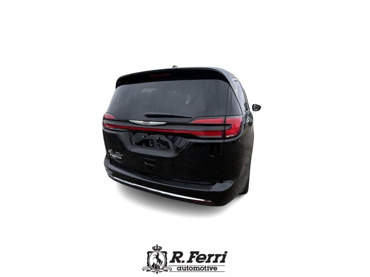 2026 Chrysler Pacifica Select Front-Wheel Drive Passenger Van Photo