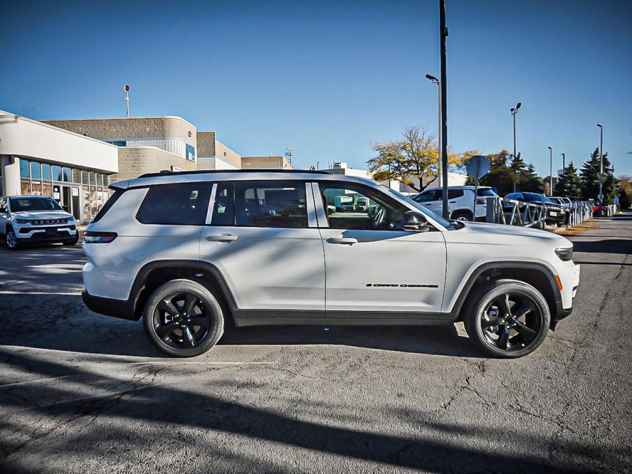 2025 Jeep Grand Cherokee L  Photo