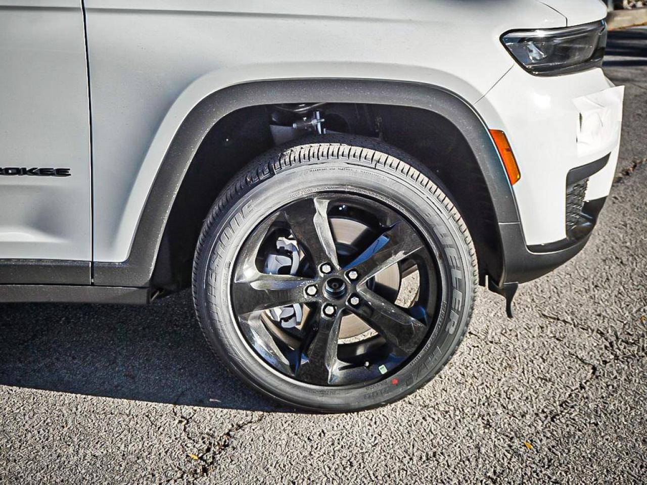 2025 Jeep Grand Cherokee L  Photo