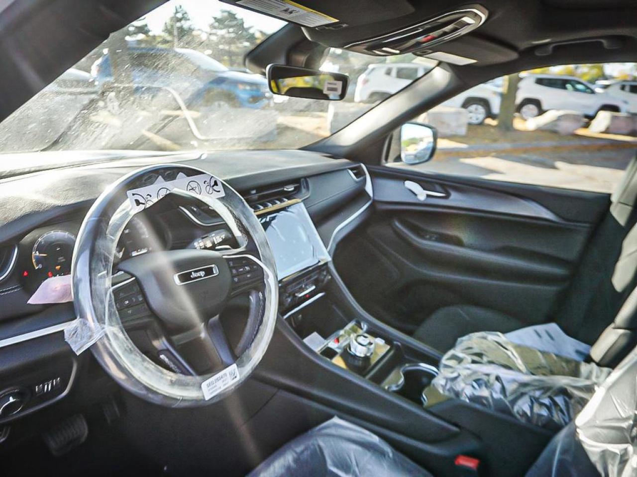 2025 Jeep Grand Cherokee L  Photo