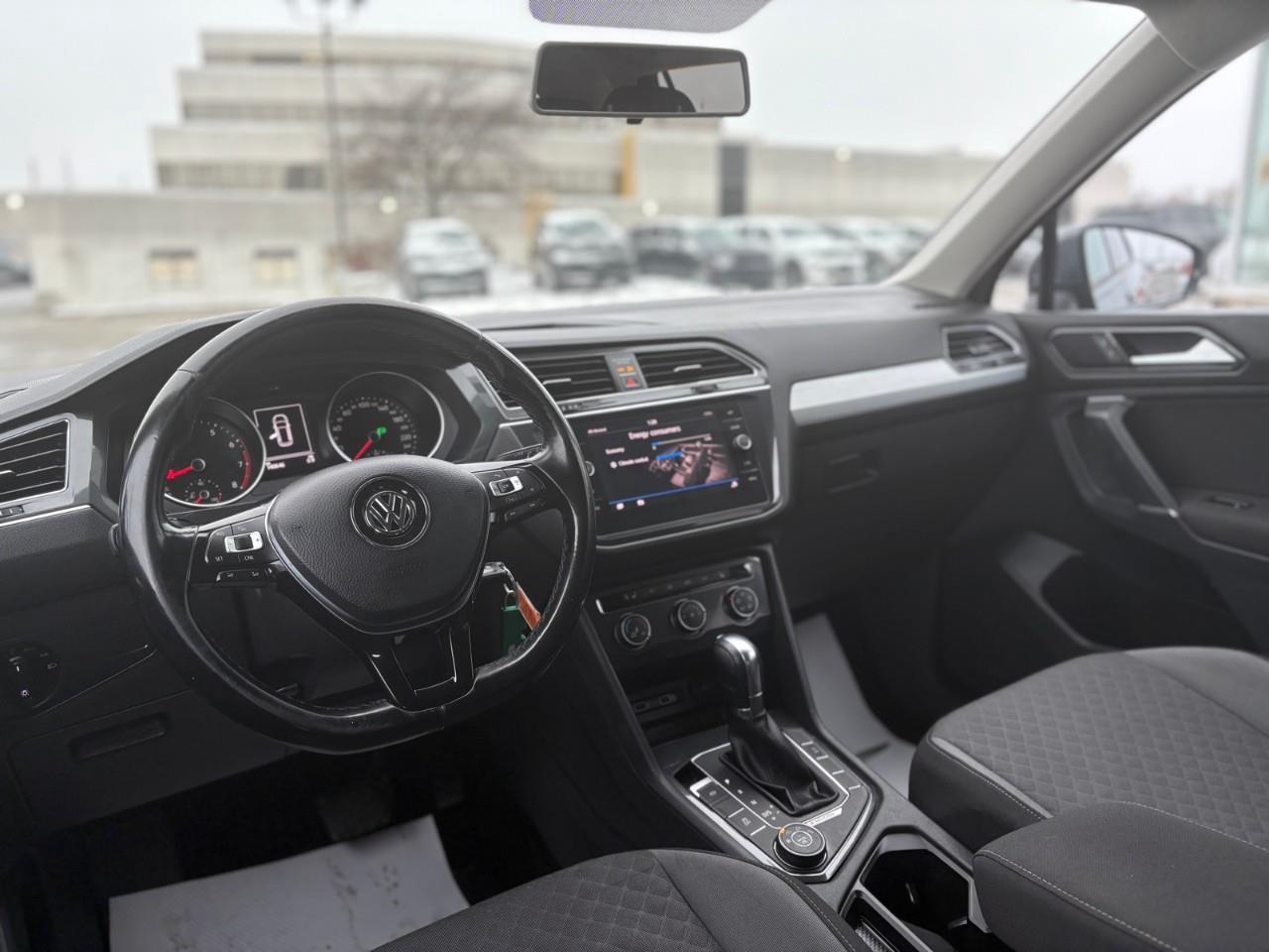 2018 Volkswagen Tiguan Trendline 4dr All-wheel Drive 4MOTION Photo