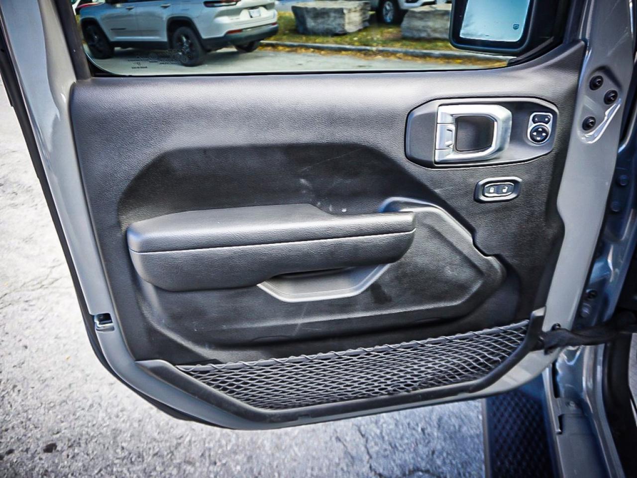 2023 Jeep Wrangler  Photo