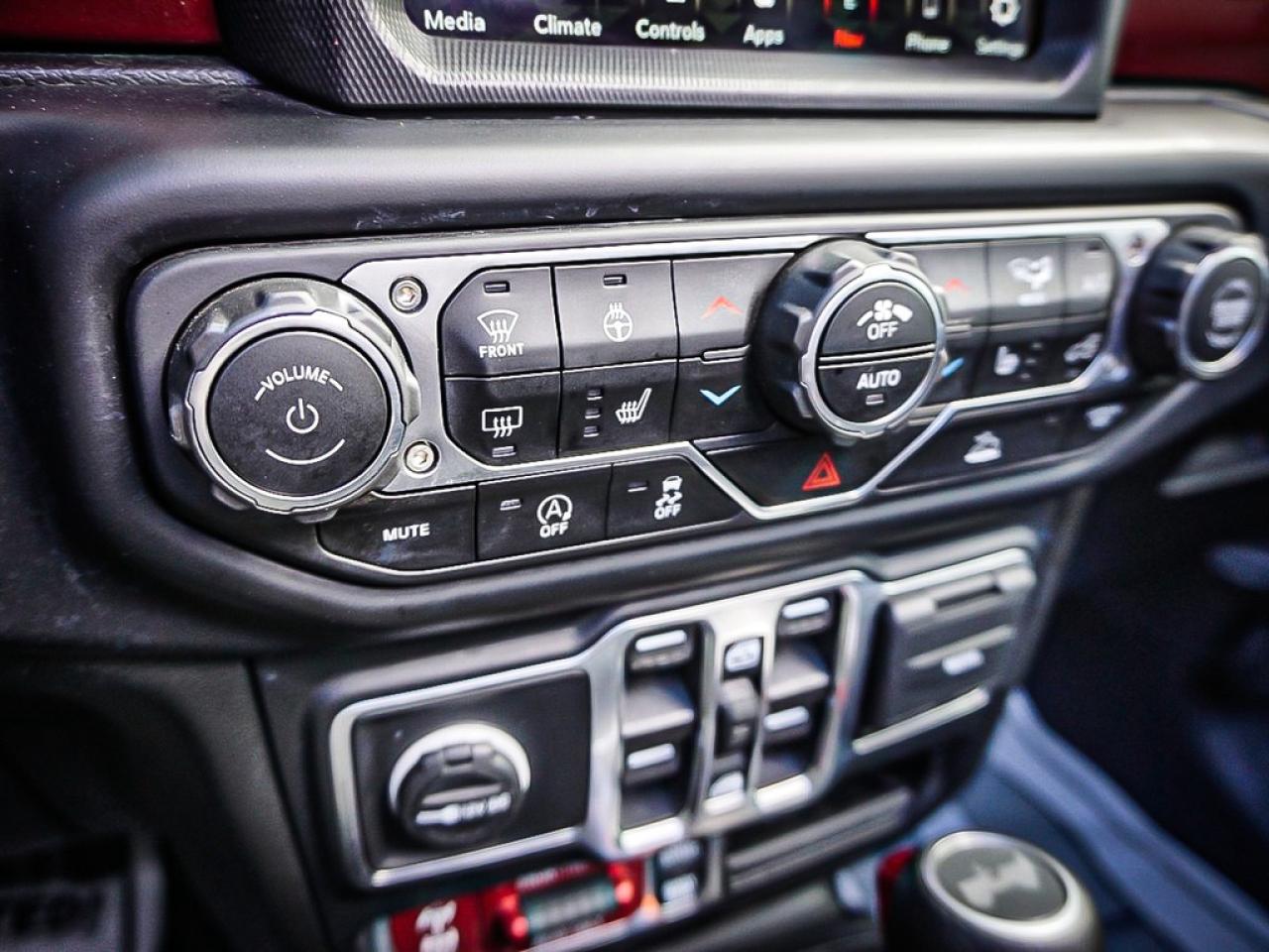 2023 Jeep Wrangler  Photo