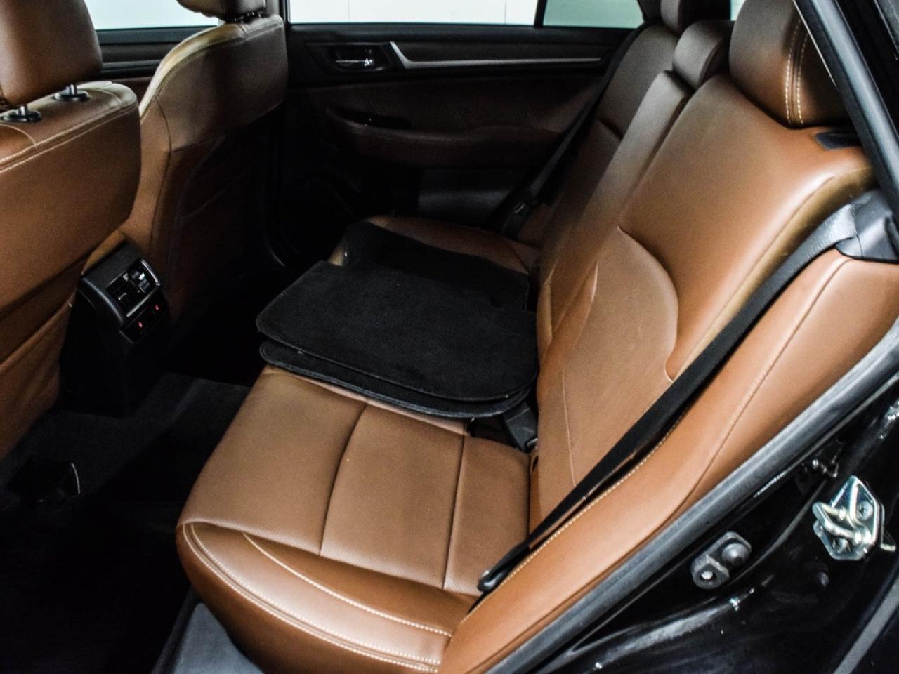 2017 Subaru Outback  Photo