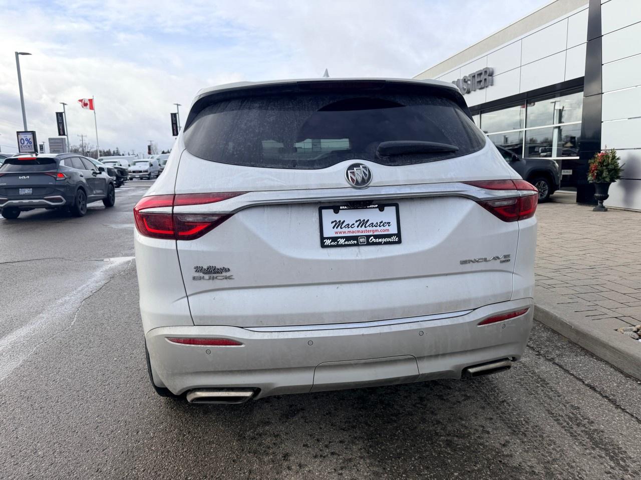 2018 Buick Enclave Avenir AWD Photo
