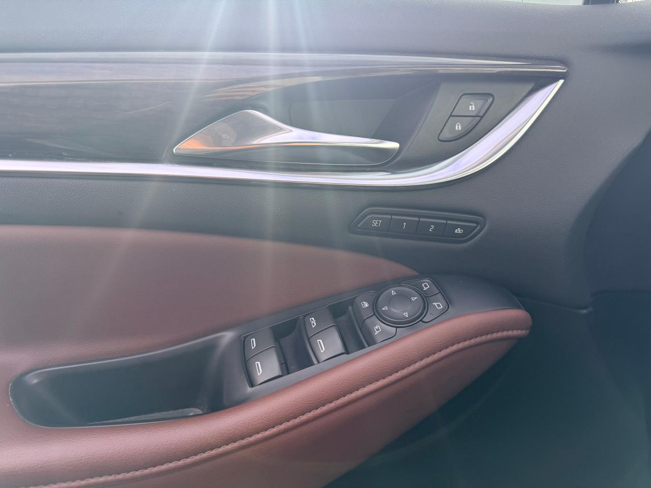 2018 Buick Enclave Avenir AWD Photo