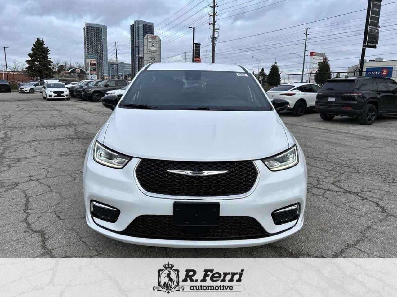 2026 Chrysler Pacifica Select Front-Wheel Drive Passenger Van Photo