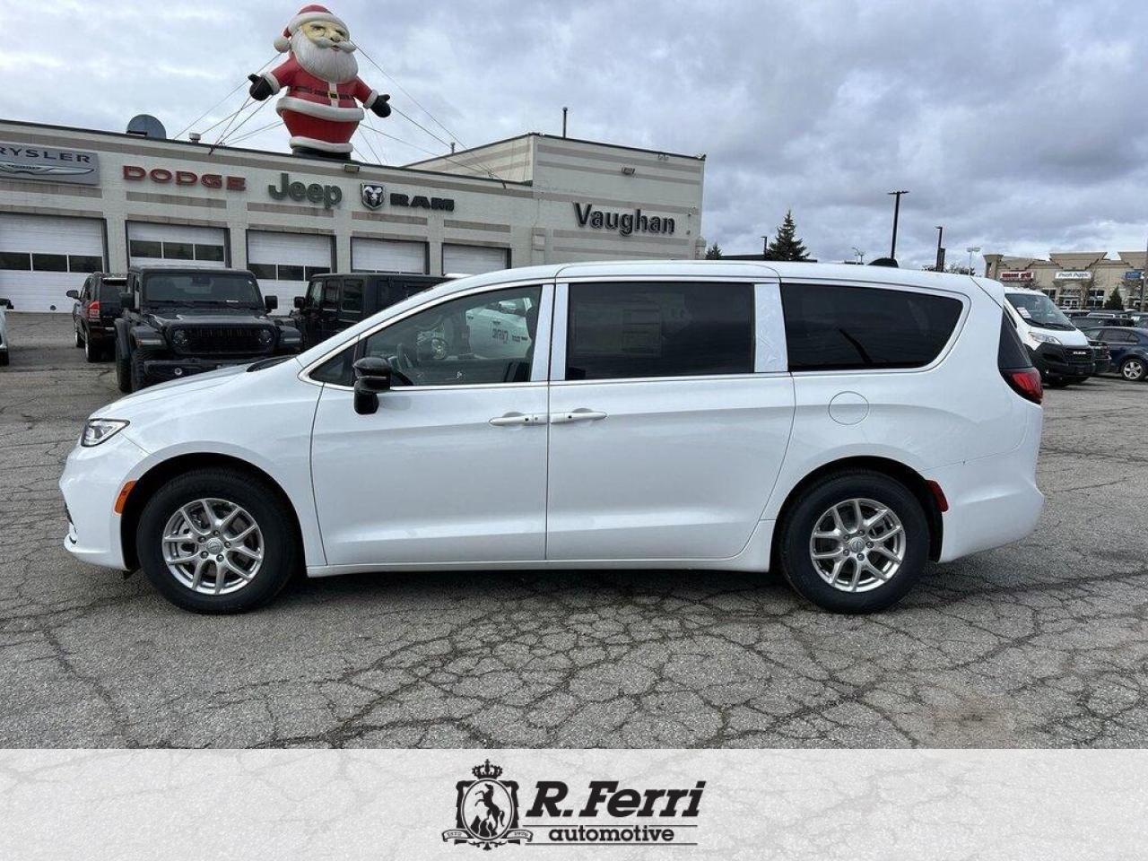 2026 Chrysler Pacifica Select Front-Wheel Drive Passenger Van Photo