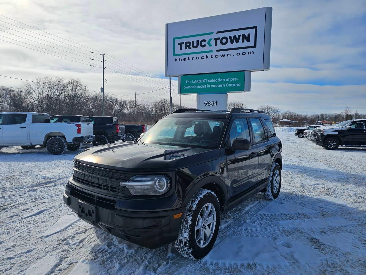 2023 Ford Bronco Sport Base 4dr 4x4 Photo0