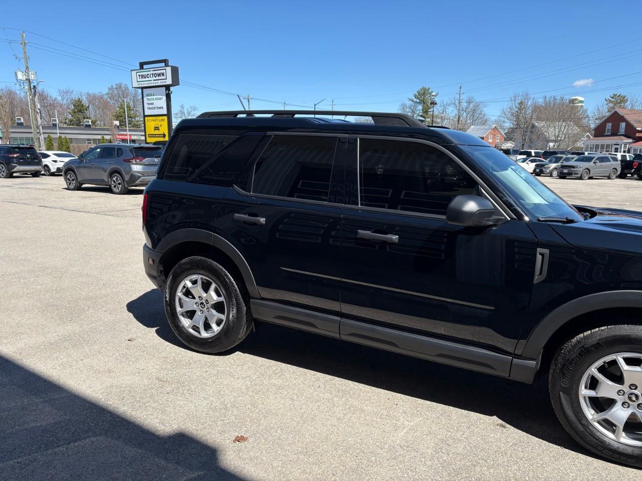 2023 Ford Bronco Sport Base 4dr 4x4 Photo