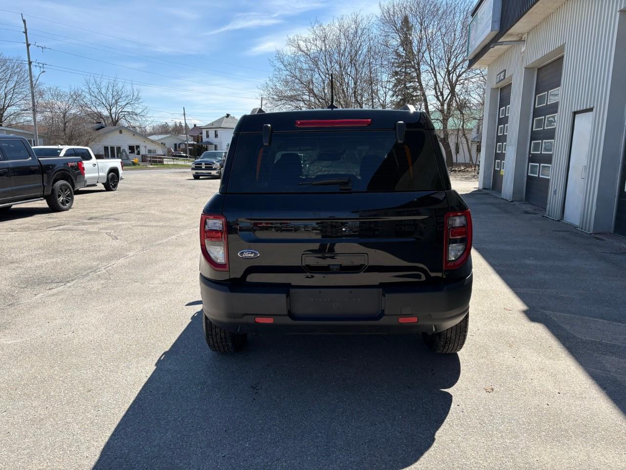 2023 Ford Bronco Sport Base 4dr 4x4 Photo