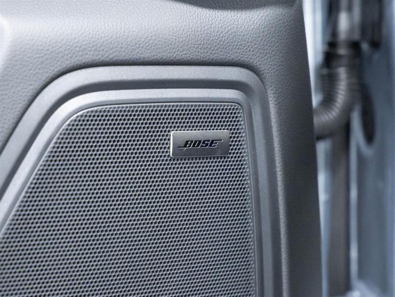 2026 Porsche Macan  Photo