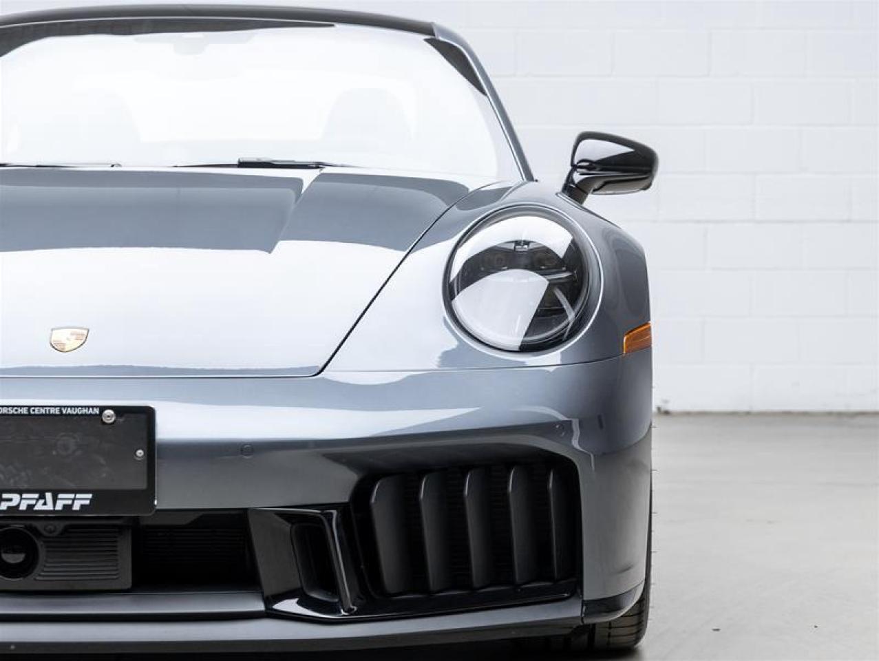 2025 Porsche 911  Photo