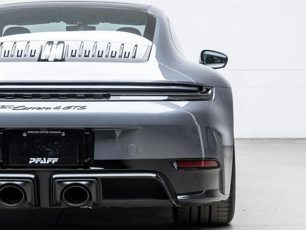 2025 Porsche 911  Photo