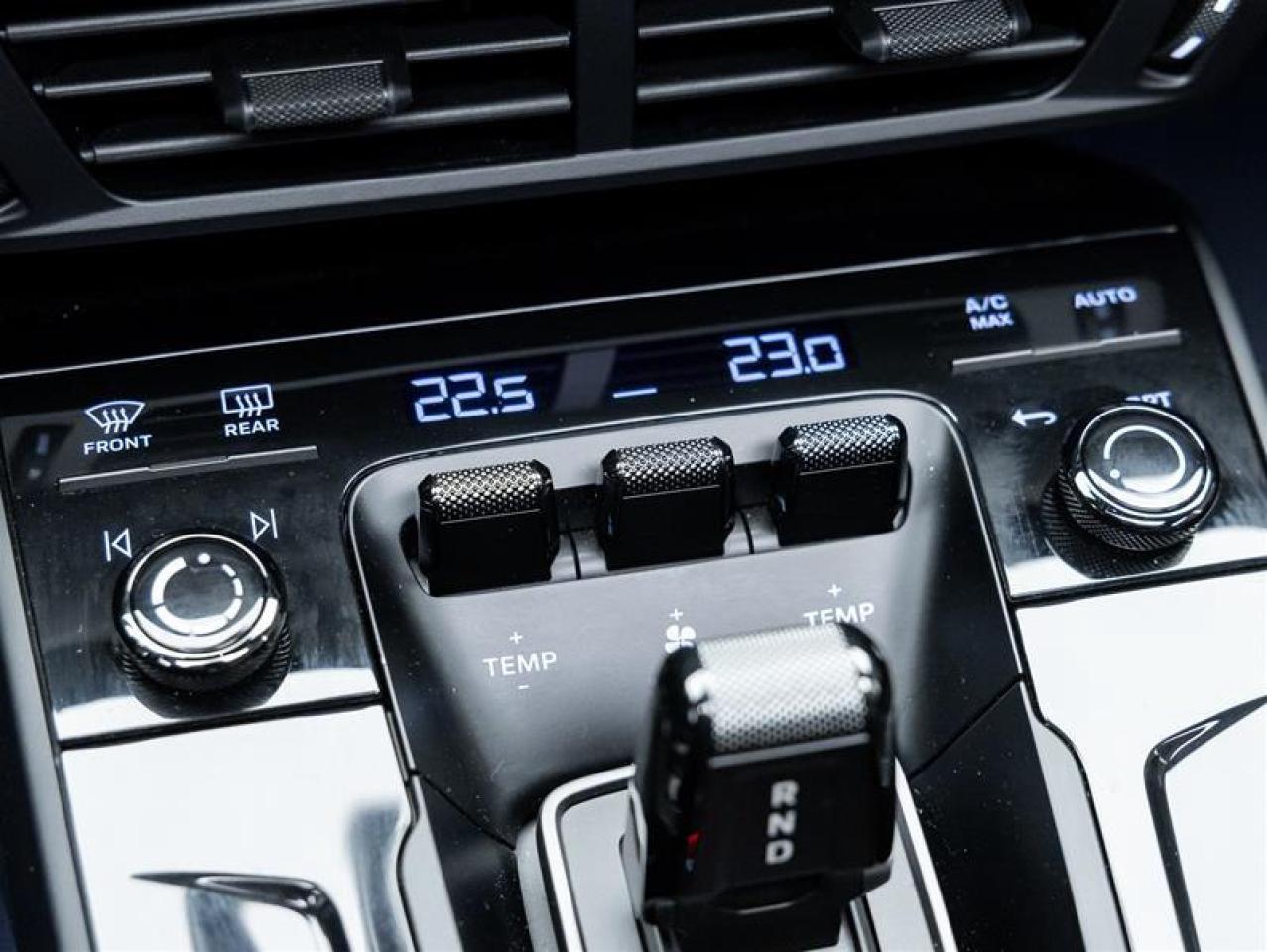 2025 Porsche 911  Photo