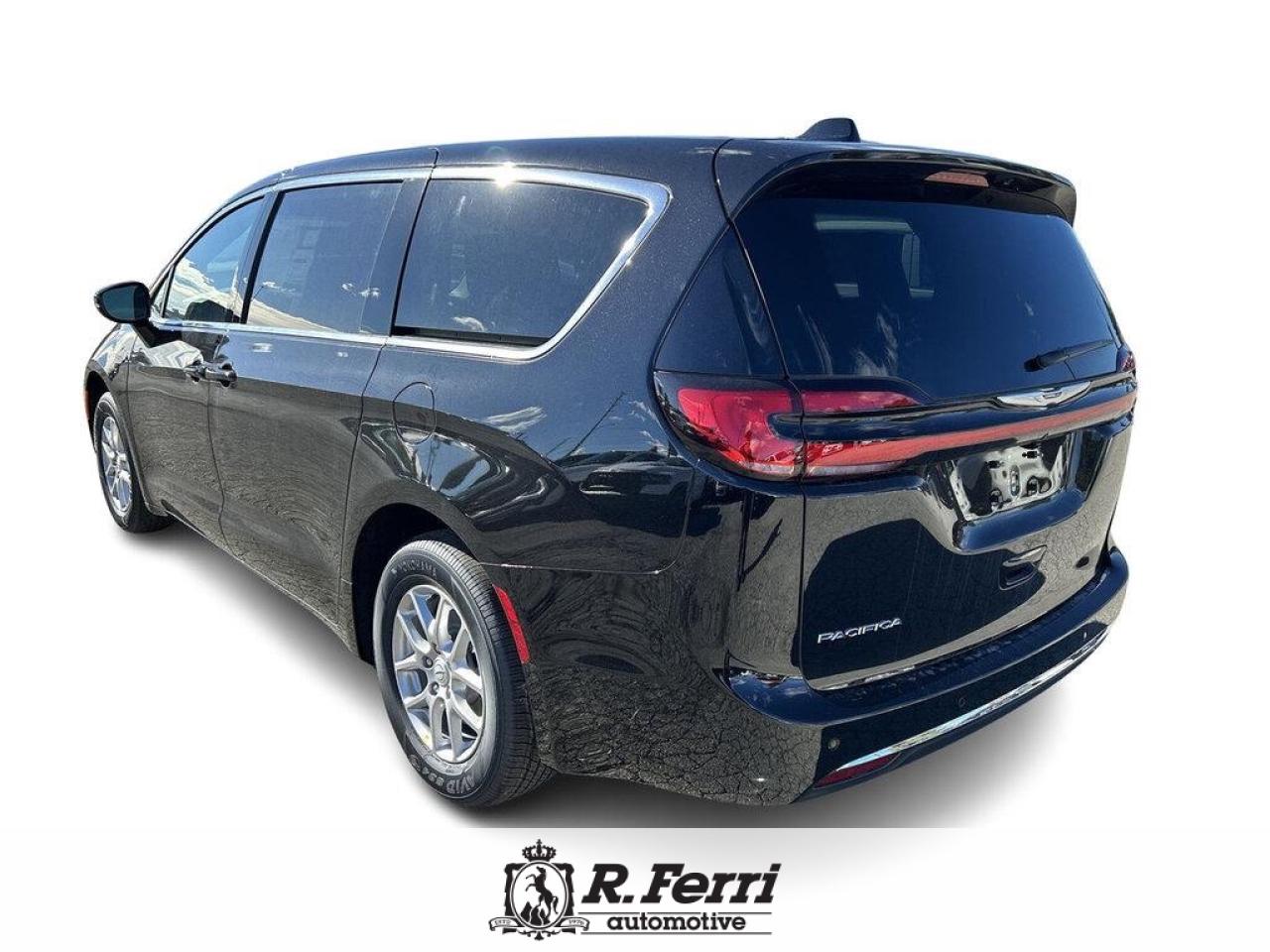 2026 Chrysler Pacifica Select Front-Wheel Drive Passenger Van Photo