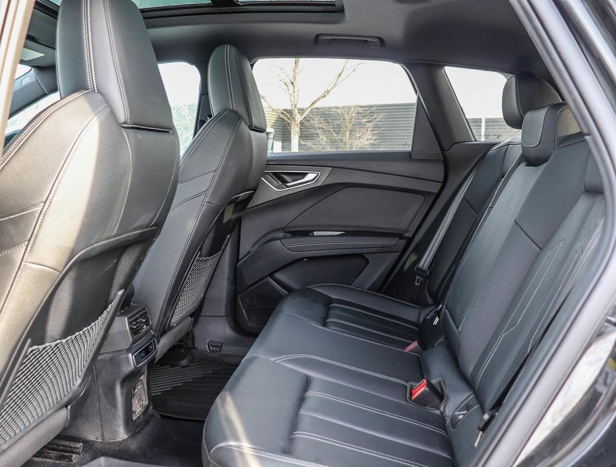 2024 Audi Q4 e-tron BASE Photo