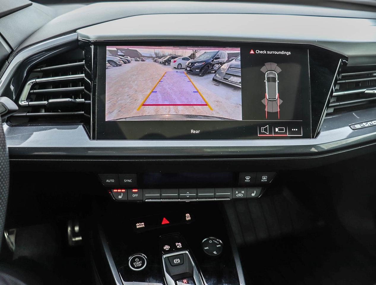 2024 Audi Q4 e-tron BASE Photo