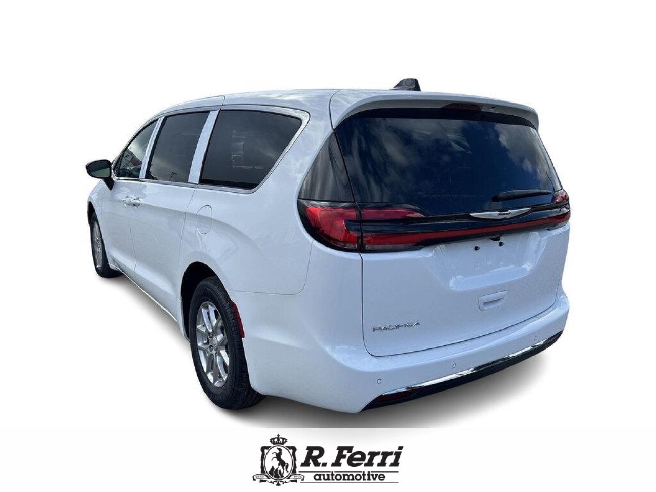 2026 Chrysler Pacifica Select Front-Wheel Drive Passenger Van Photo