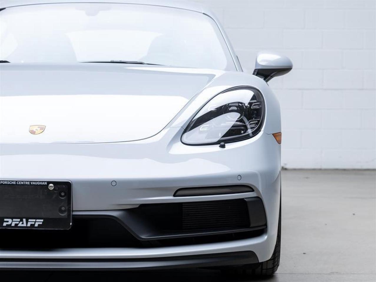 2025 Porsche 718 Cayman  Photo
