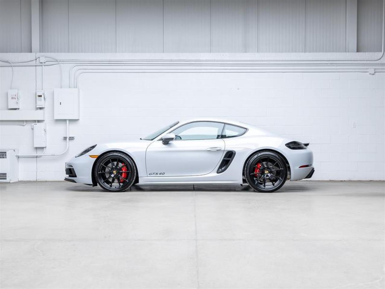 2025 Porsche 718 Cayman  Photo