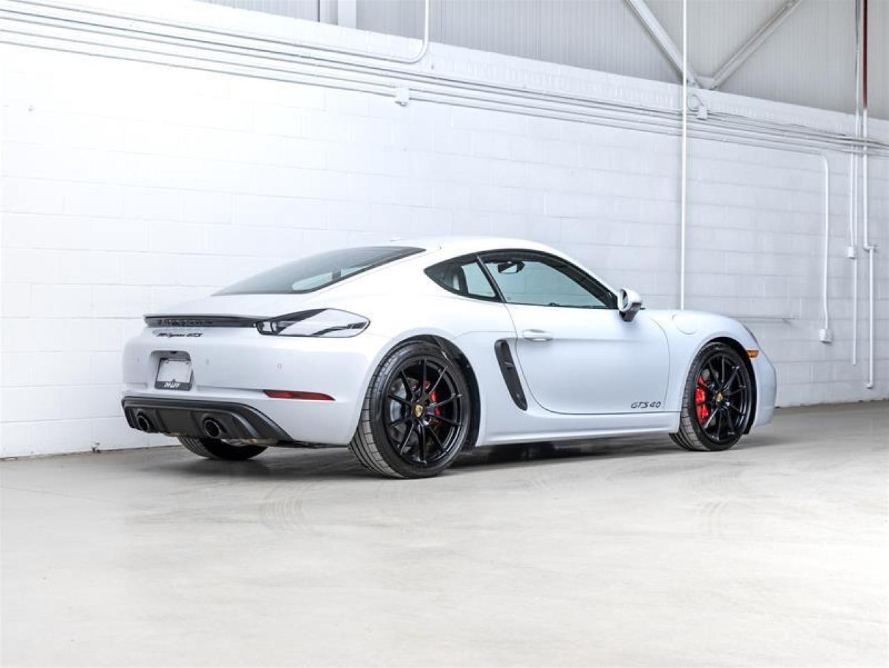 2025 Porsche 718 Cayman  Photo