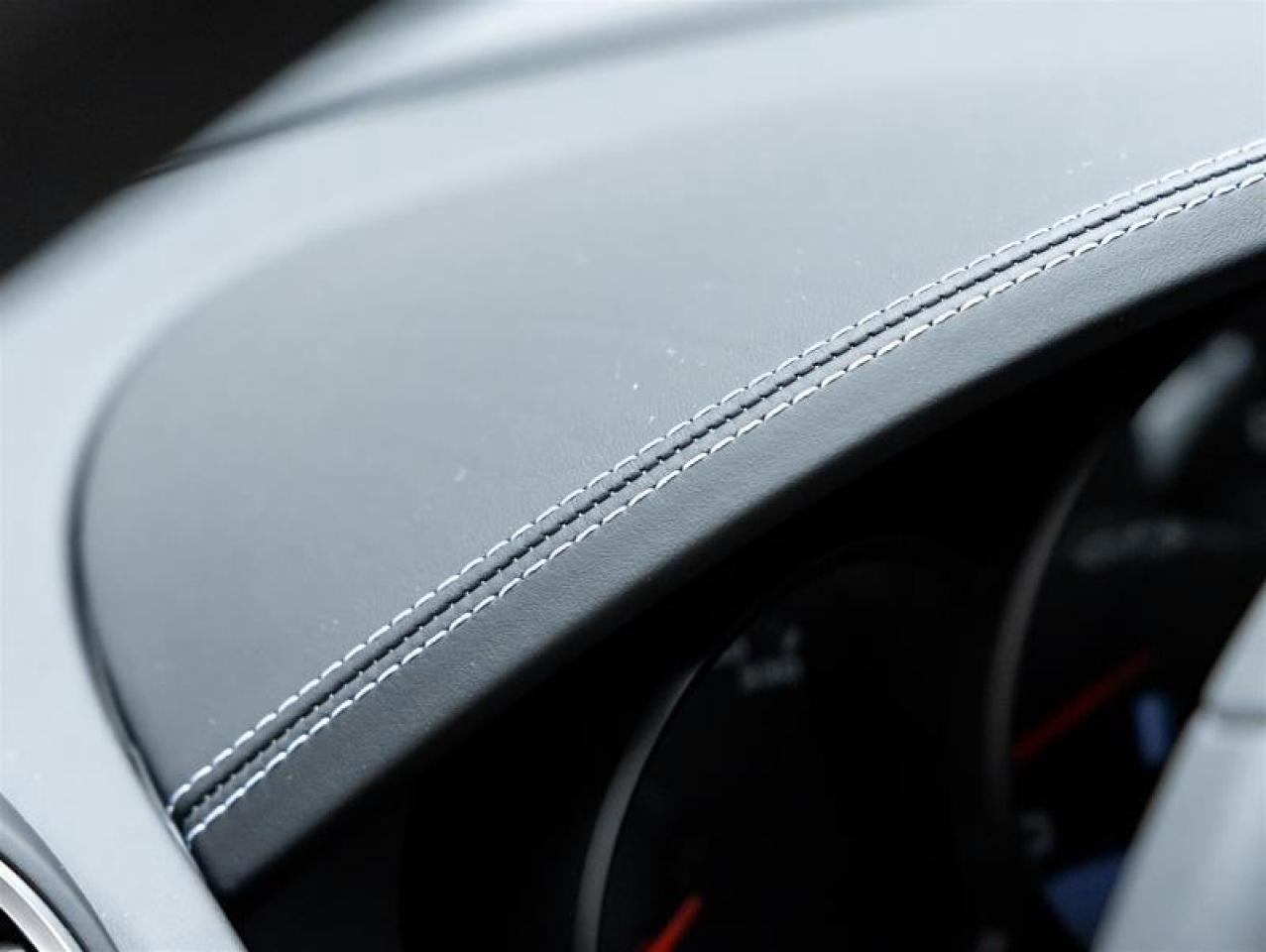 2025 Porsche 718 Cayman  Photo