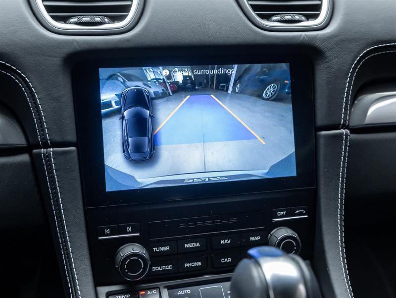 2025 Porsche 718 Cayman  Photo