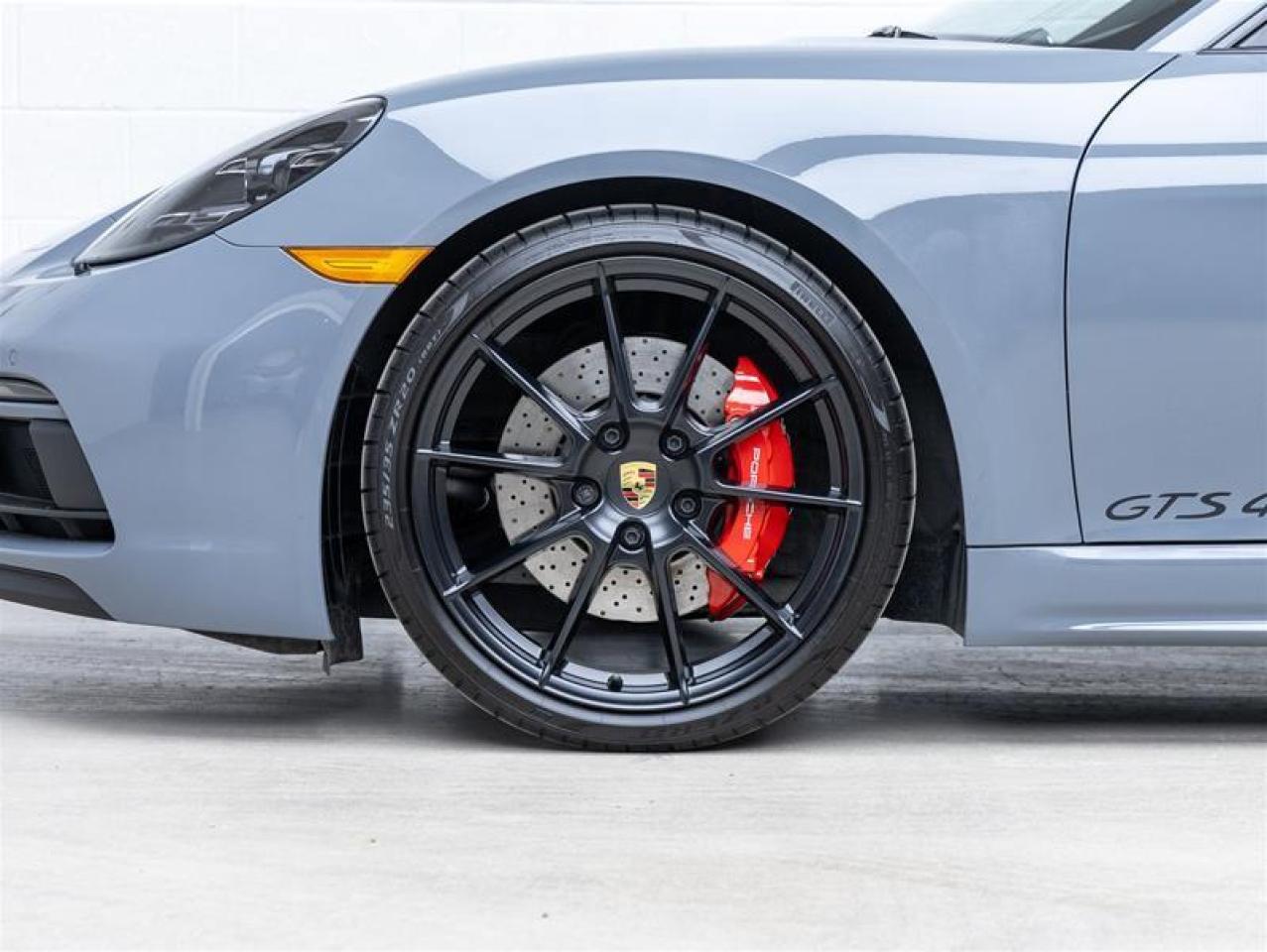 2025 Porsche 718 Cayman  Photo